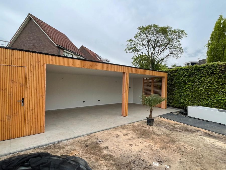 Modern genieten in Doesburg: Berging en Overkapping in stijl