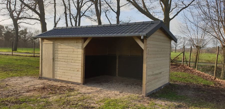 Landelijke Schuur Varsseveld: Duurzaam en Compleet