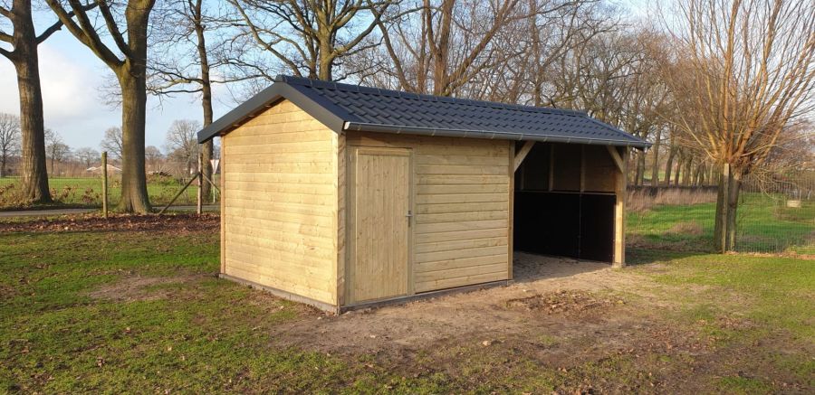 Landelijke Schuur Varsseveld: Duurzaam en Compleet