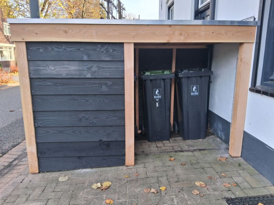 Opgeruimd & Stijlvol: Container- en Fietsenoverkapping in Terborg