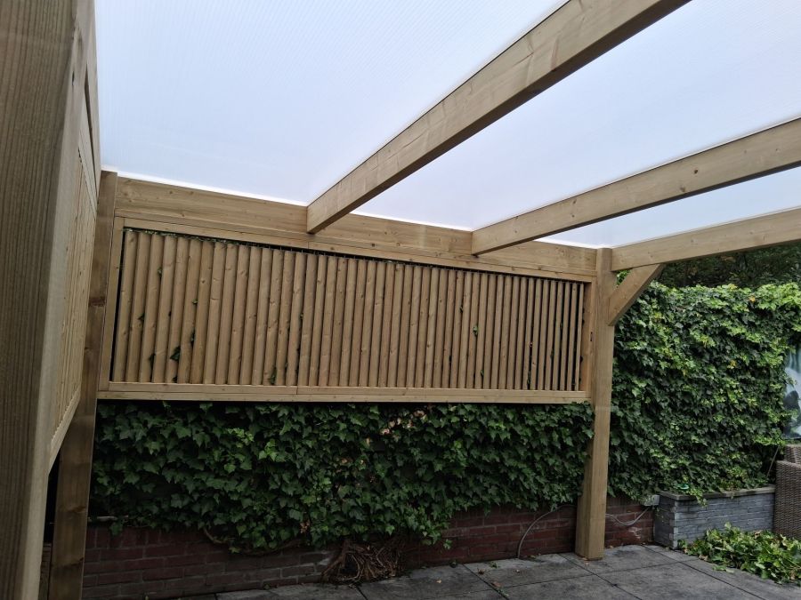 Vuren Overkapping in Steenderen